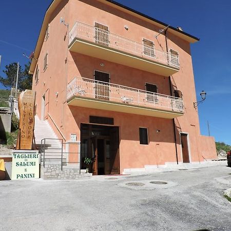 Villa Tardioli Castelluccio  Eksteriør bilde